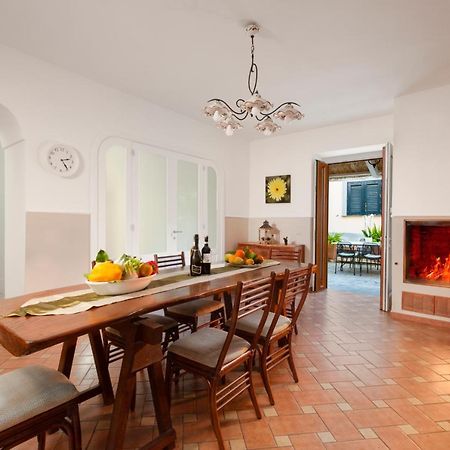 Casa Sorrento, Immerso Nel Verde A Pochi Passi Dal Centro 외부 사진